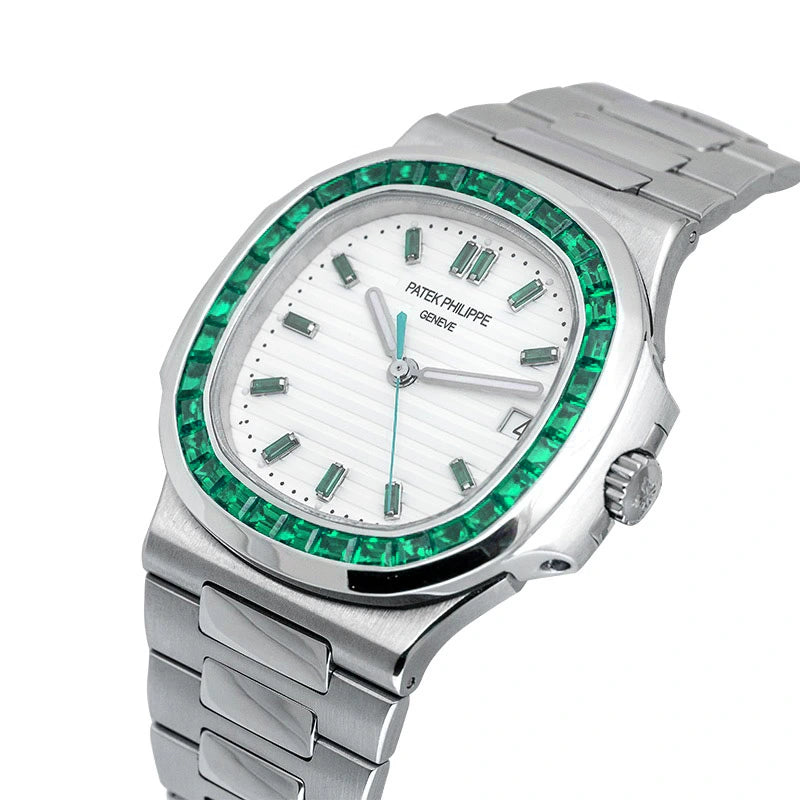 Side view of Patek Philippe Nautilus 5711 Green Emerald