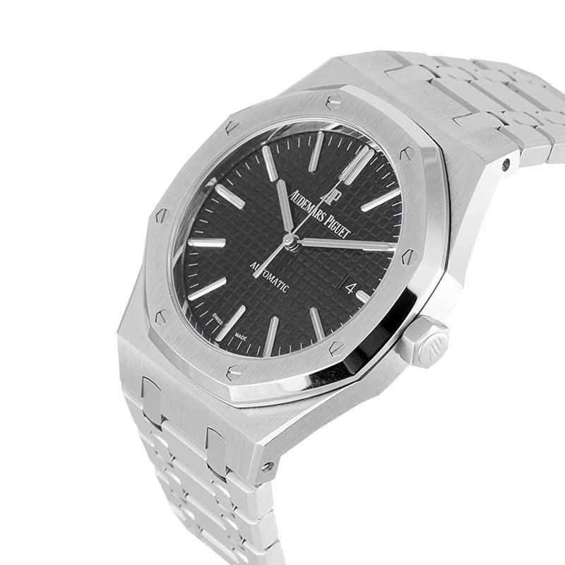 Side view of AP Royal Oak 41 Steel Black Dial 15400ST.OO.1220ST.01