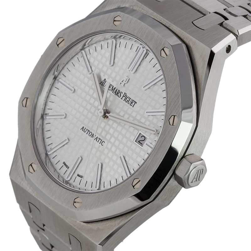 Side view of AP Royal Oak 41mm Steel White Dial 15400ST.OO.1220ST.02