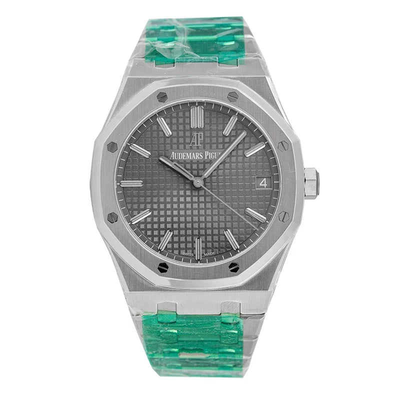 Full view of AP Royal Oak 41mm Steel Grey Dial 15500ST.OO.1220ST.02