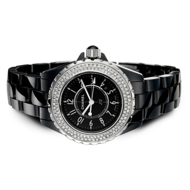 Side view of Chanel J12 33mm H0682