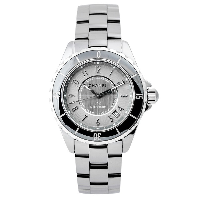Close up of the Chanel J12 38mm Chromatic Black Bezel H2979.