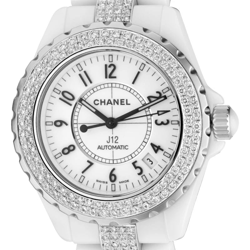 Close-Up view - Chanel J12 38mm H0970