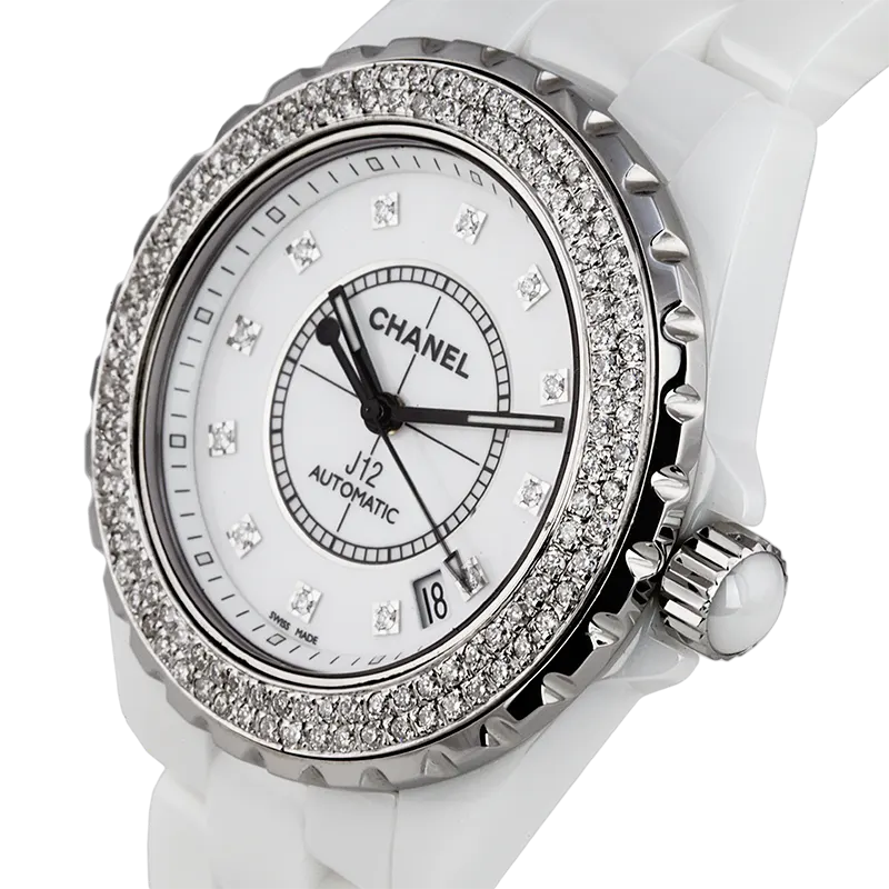 Side view of Chanel J12 38mm H1629