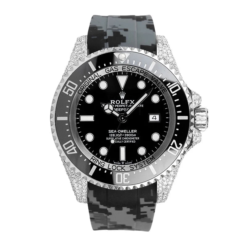 Full view of Rolex Sea-Dweller 126660 Rubber Strap