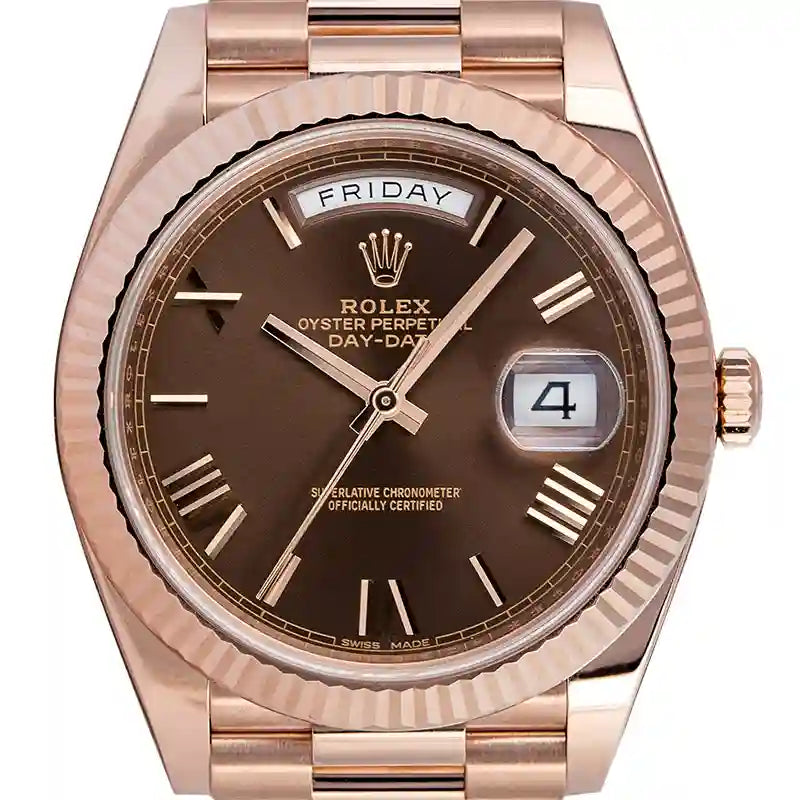 Close up - Rolex Day-Date 40 18ct Everose Gold Chcolate/Roman Dial