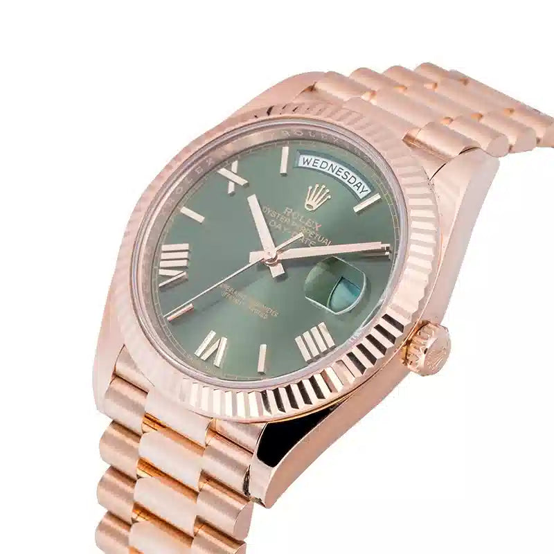 Side view - Rolex Day-Date 40 Everose Gold Olive Green/Roman President