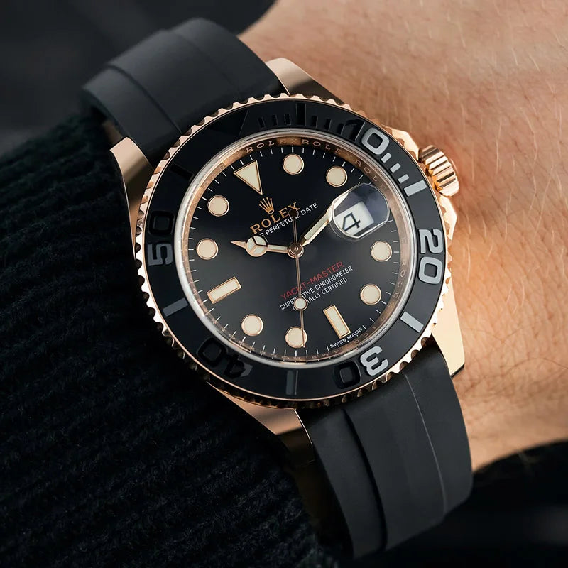 Side view of Rolex Yacht-Master 40 18ct Everose Gold Black Dial 116655