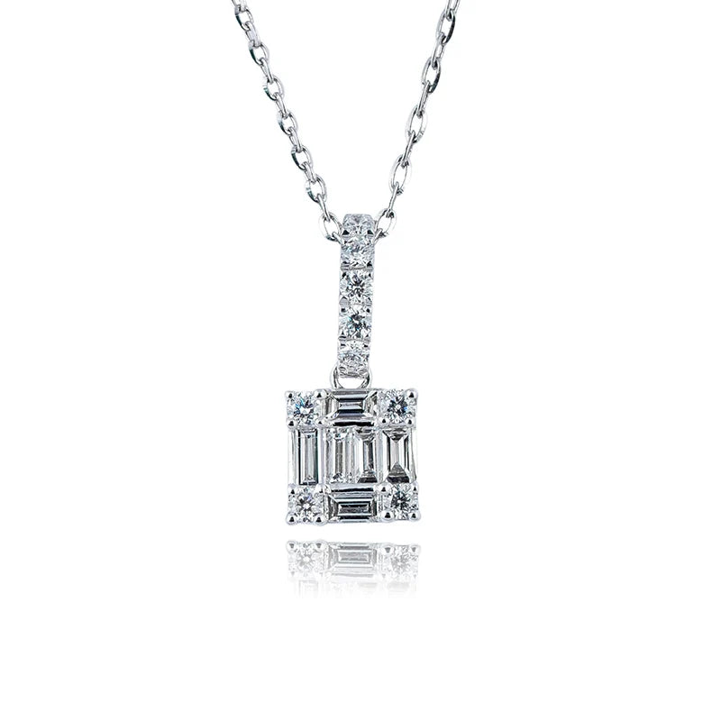 Close up - Custom Diamond Set 18ct White Gold Necklace
