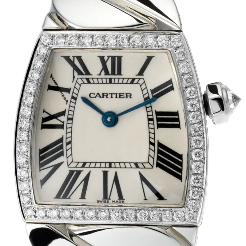Closeup - La Dona de Cartier W660012I