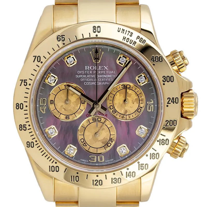 Close up - Rolex Daytona 18ct Yellow Gold Mother of Pearl 116528