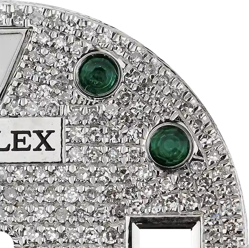Close up - Rolex Submariner 40mm Diamond Pavé/Green Precious Stone Hour Marker Custom Dial